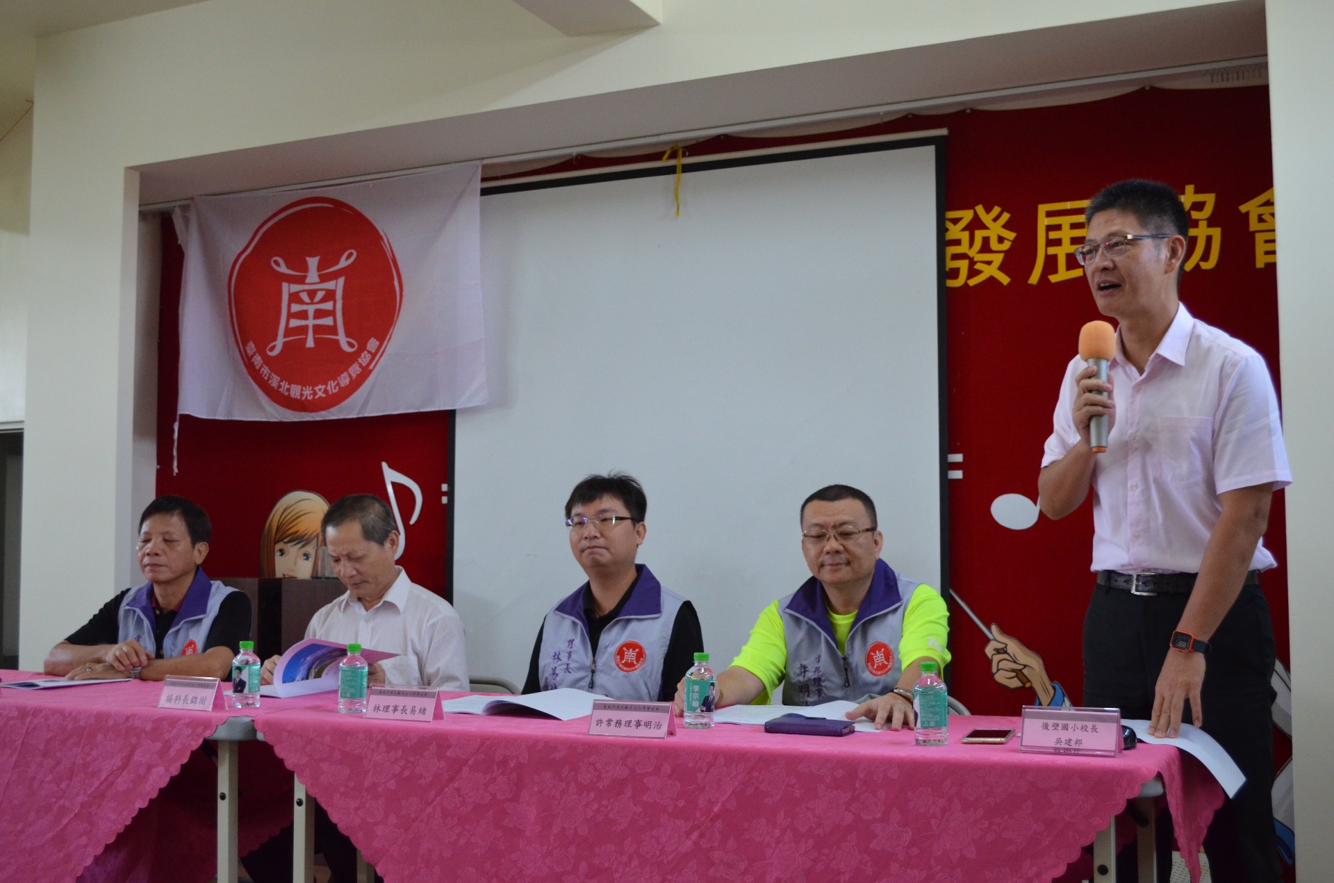 臺南市後壁國小校長吳建邦